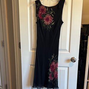 Robbie Bee Black Dress with Pink Floral Design. Size 14